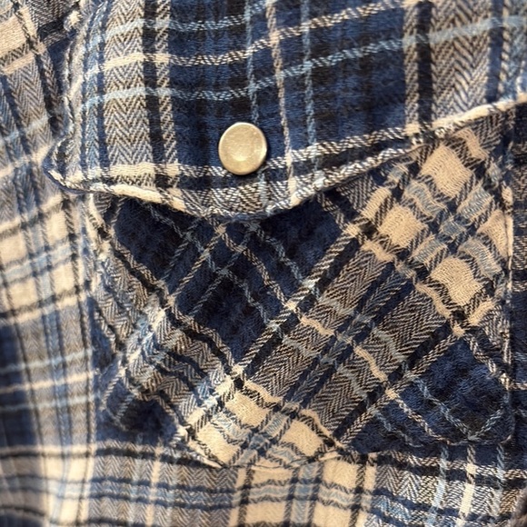 KUT From the Kluth Women’s Blue and White Plaid Button-Up Shirt. Size M - Picture 3 of 7